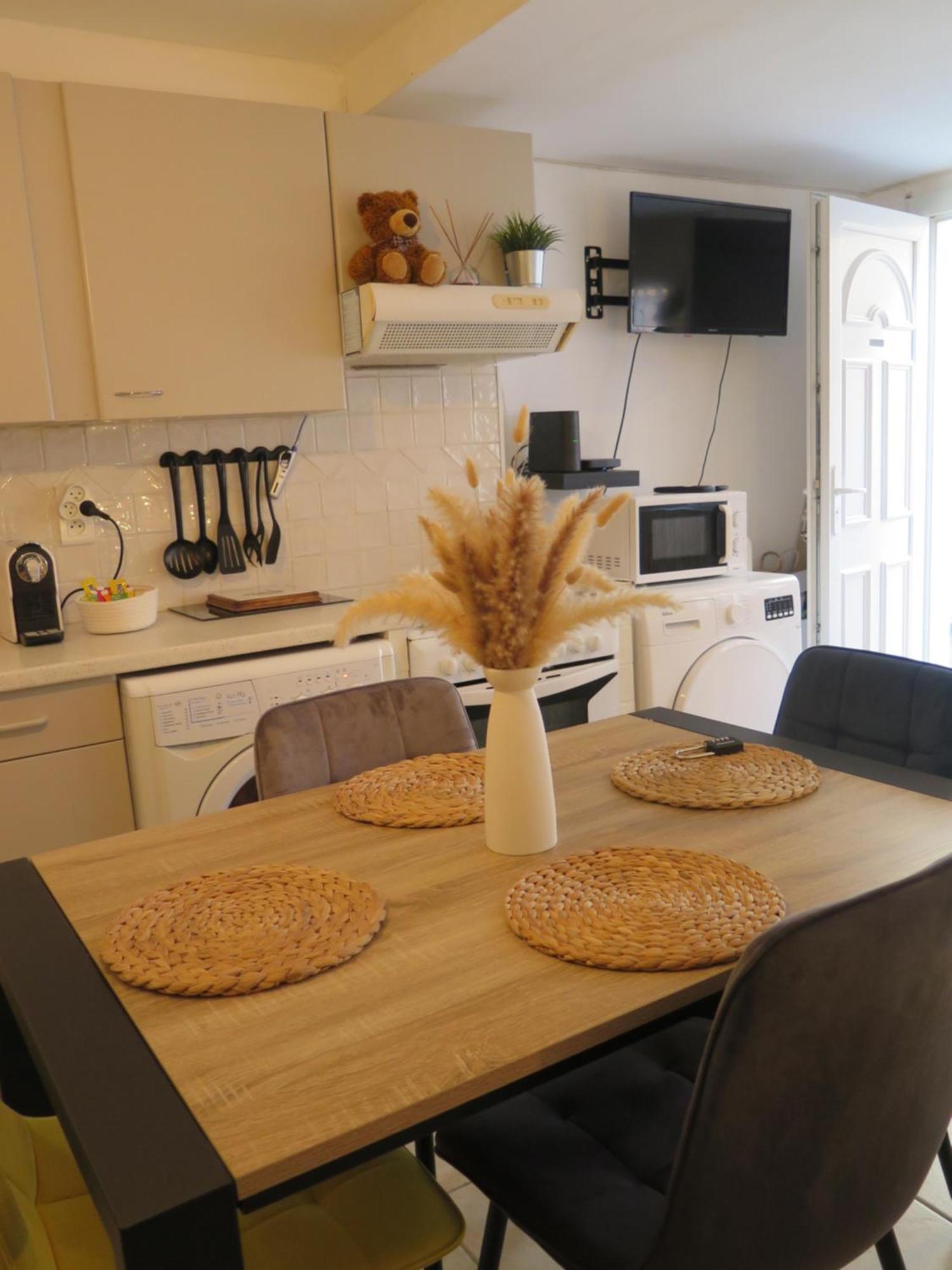 Maison De Village A 35 M Du Bord De Mer มาร์กเซย ภายนอก รูปภาพ